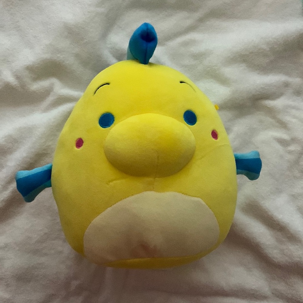 Flounder Squishmallow 10”